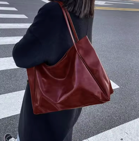 VINTAGE SOFT LEATHER TOTE